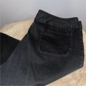 DKNY signature woman’s black jeans size 16